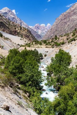 Yazın, Tacikistan, Orta Asya 'daki Fan Dağları' nın Dağ Manzarası