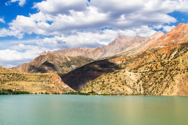 Fan Dağları 'ndaki İskander kul Gölü, Tacikistan, Orta Asya