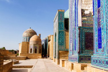 Şah I Zinda anıt kompleksi, Semerkand 'da nekropolis, Özbekistan, Orta Asya. UNESCO Dünya Mirası sitesi. Semerkand ipek bir yolda yatıyor..