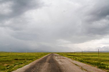 Pamir otoyolu. Marco Polo ipek yolu. Gorno Badakhsan ili, Tacikistan. Orta Asya Pamir Anayolu Kırgızistan 'dan Murghab' a Wakhan Vadisi 'nden Khorog' a oradan da Dushanbe 'ye gider..