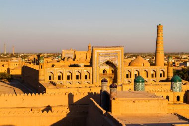 Khiva (Chiva, Heva, Xiva, Chiwa, Khiveh) - Xorazm Eyaleti - Özbekistan - Orta Asya 'nın ipek yolu üzerindeki kasaba