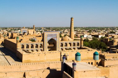 Khiva 'nın panoramik manzarası (Chiva, Heva, Xiva, Chiwa, Khiveh) - Xorazm Eyaleti - Özbekistan - Orta Asya' nın ipek yolu üzerindeki kasaba