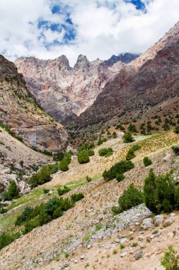 Yazın, Tacikistan, Orta Asya 'daki Fan Dağları' nın Dağ Manzarası