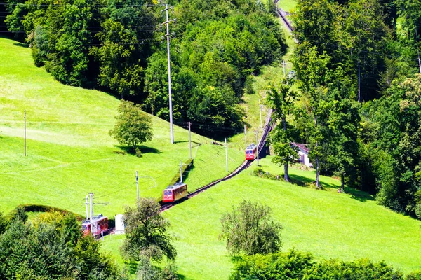 Schweizer Zahnradbahn Auf Den Pilatus Bei Luzern Schweiz — Stockfoto