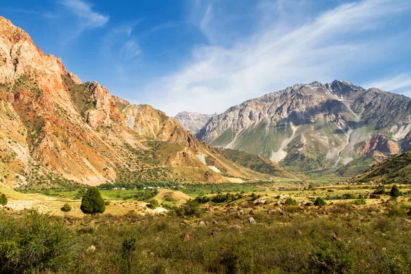 Fläktbergslandskap Sommaren Tadzjikistan Centralasien — Stockfoto