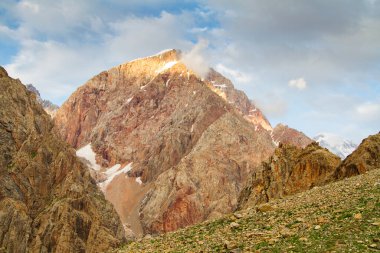 Yazın, Tacikistan, Orta Asya 'daki Fan Dağları' nın Dağ Manzarası
