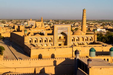 Khiva (Chiva, Heva, Xiva, Chiwa, Khiveh) - Xorazm Eyaleti - Özbekistan - Orta Asya 'nın ipek yolu üzerindeki kasaba