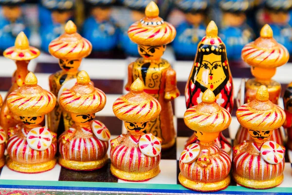 Kleurrijke Handgemaakte Versierde Schaakfiguurtjes Een Van Bukhara Winkels Oezbekistan Centraal — Stockfoto