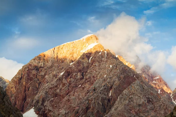 Yazın Tacikistan Orta Asya Daki Fan Dağları Nın Dağ Manzarası — Stok fotoğraf