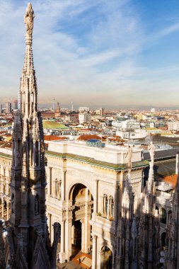 Görüntü Milano Katedrali 'nden (Duomo). Milan, İtalya