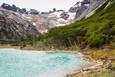 Olağanüstü manzara Laguna Esmeralda, Ushuaia, Tierra del Fuego, Patagonya, Arjantin, Güney Amerika