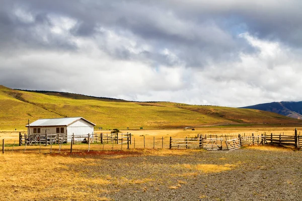 チリのティエラ フエゴとパタゴニアの風景で農場 — ストック写真