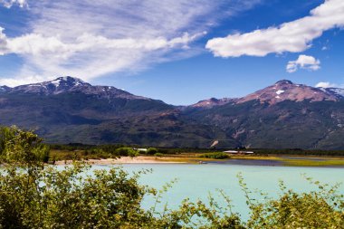 General Carrera Gölü, Lago Buenos Aires 'i de çağırır. Patagonya 'nın kuzeyinde. Şili.