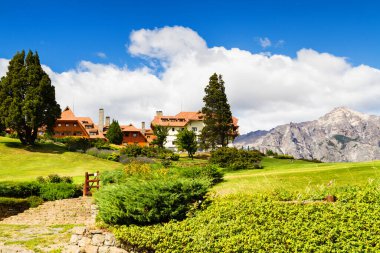 Llao Llao Oteli Bariloche, Arjantin yakınlarındaki Llao Köyü.