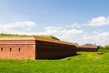 Polonya 'nın Zamosc kentindeki eski şehrin surları. Zamosc - Orta Avrupa 'daki bir Rönesans kasabası örneği, İtalyan 