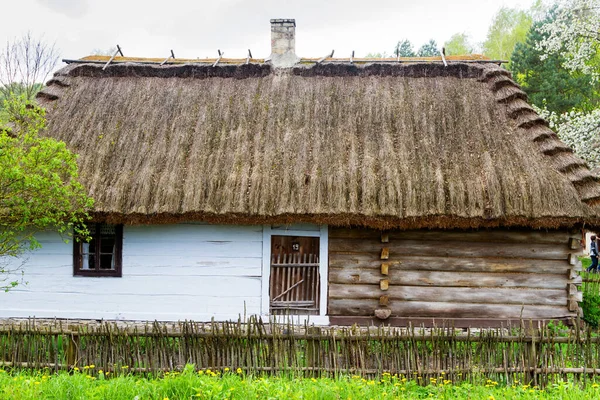 Guciow Polen Mai 2016 Alte Blockhütte Einem Ethnographischen Freilichtmuseum Guciow — Stockfoto