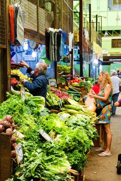 Valparaiso Chile Fevereiro 2016 Estande Colorido Frutas Frescas Tradicional Mercado — Fotografia de Stock