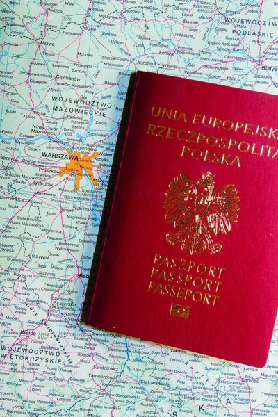 Krakow Πολωνια Ιουλιου 2016 Πολωνικά Διαβατήρια Που Απομονώνονται Στο Φόντο — Φωτογραφία Αρχείου