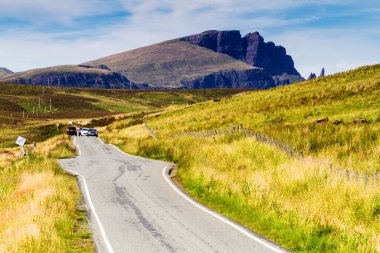 İskoçya, İngiltere 'deki Skye Adası Quiraing dağlarının panoramik manzarası
