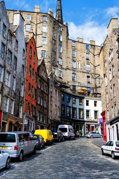Edinburgh Scotland Agosto 2016 Vista Edifícios Coloridos Victoria Street Reino — Fotografia de Stock