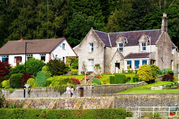 Langholm Scotland August 2016 Házak Folyó Mellett Skót Vidéken Langholm — Stock Fotó