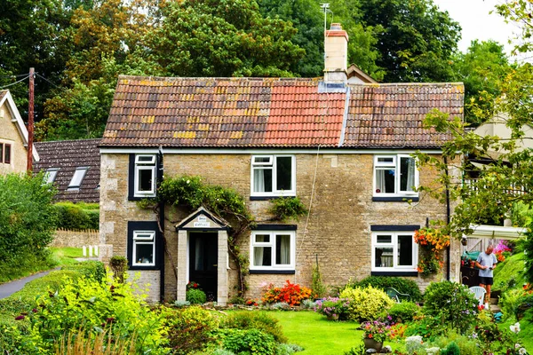 Rumah Bergaya Lama Cotswolds Dikenal Sebagai Area Outstanding Beauty Aonb — Stok Foto