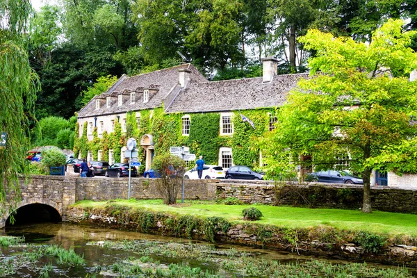 Biblioteca Inglês Setembro 2016 Cidade Bibury Cotswolds Conhecida Como Area — Fotografia de Stock