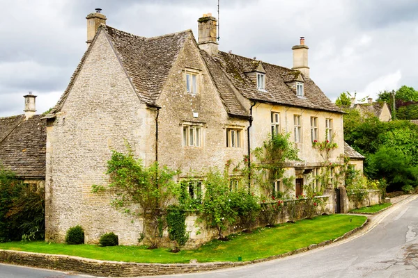 Old Style English House Cotswolds Know Área Outstanding Beauty Aonb — Foto de Stock