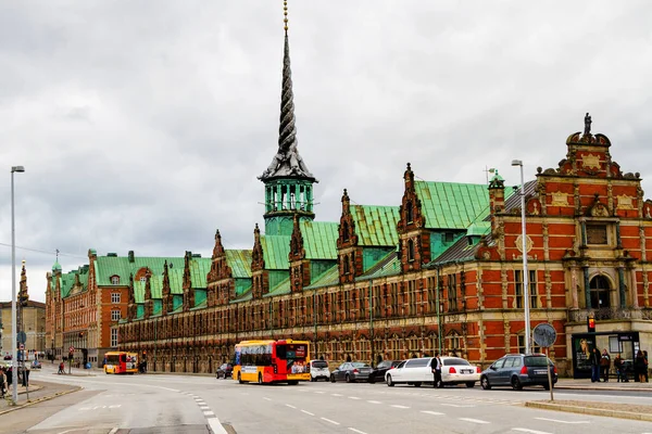 Copenhagen Dinamarca Octubre 2016 Borsen Edificio Más Antiguo Bolsa Valores — Foto de Stock