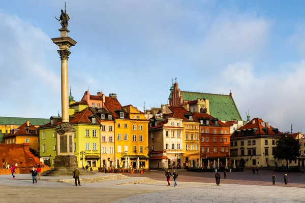 Warszawa Polska Październik 2016 Piękne Kamienice Porannym Słońcu Rynku Głównym — Zdjęcie stockowe