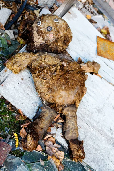 Broken Doll Chernobyl Pripyat School Kindergarten Left Nuclear Power Plant — Stock Photo, Image