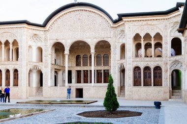 İran 'ın Kashan kentindeki Tabatabei tarihi evi
