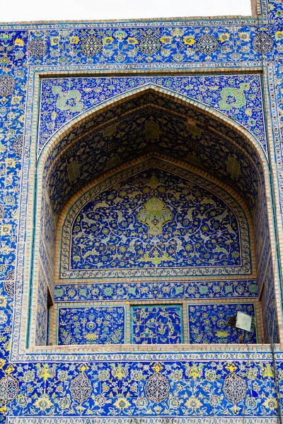 Masjed Jadid Abbasi或Shah Great Royal Mosque Ceiling Blue Tiles Ornament — 图库照片