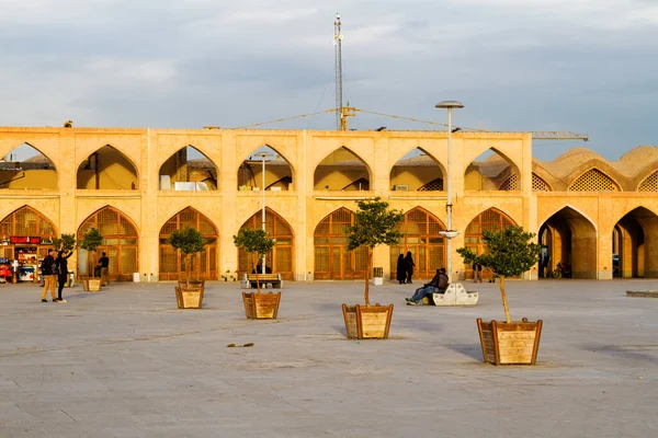 スーク バザール ペルシャ語 モスク アーチ アーケード アジア Atiq 複雑な Esfahan — ストック写真