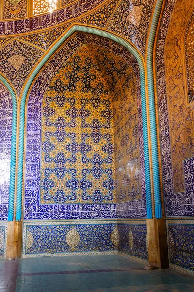 Részletek Sheikh Lotfollah Mecset Isfahan Irán — Stock Fotó