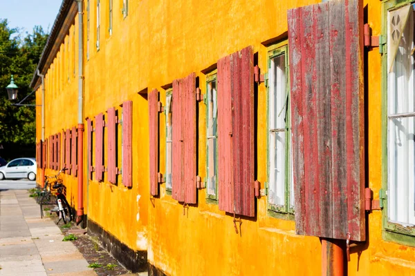 Casas Amarelas Distrito Nyboder Perto Sankt Pauls Street Copenhague Dinamarca — Fotografia de Stock