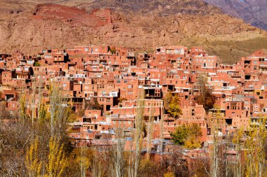 İran 'ın orta kesimindeki Abyaneh dağ köyü. UNESCO dünya mirası sahası.