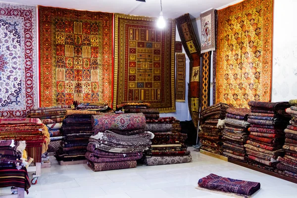 Традиционный Иранский Ковер Ковры Шарфы Магазин Исфахане Базар Исфаханский Базар — стоковое фото