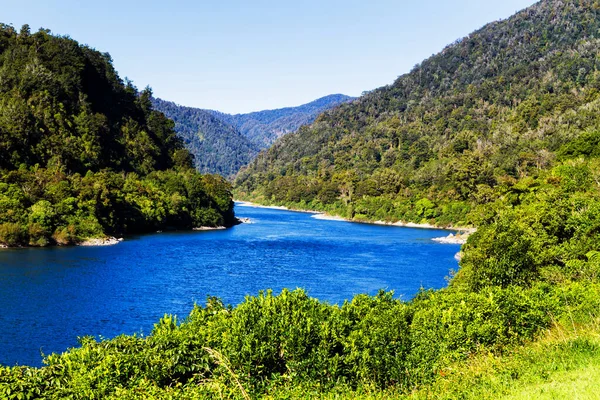 Yeni Zelanda Güney Adası Nda Yaz Mevsiminde Akan Güzel Mavi — Stok fotoğraf