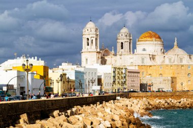 Kadim Cadiz, Endülüs, İspanya 'nın neoklasik tarzının harika katedrali