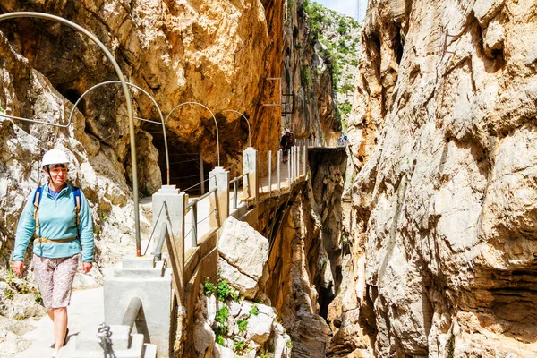 El Camino del Rey, tadilattan önce kralın yolu dünyanın en tehlikeli yollarından biriydi. Malaga, Endülüs, İspanya