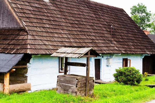 Gammal Årgång Trä Traditionellt Hus Bergen Beskid Niski Bergen Polen — Stockfoto