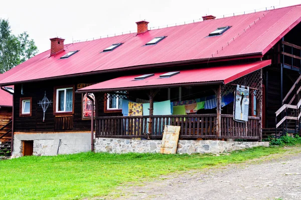 Old Vintage Rumah Tradisional Kayu Pegunungan Beskid Niski Pegunungan Polandia — Stok Foto