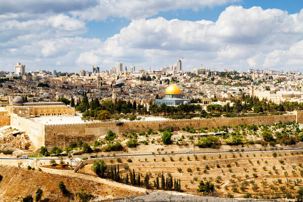 View of Jerusalem and the Dome of the Rock from the Mount of Elives, Israel, Middle East