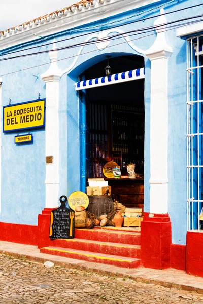 Trinidad Cuba November 2017 Zicht Trinidad Straat Met Kleurrijke Rood — Stockfoto