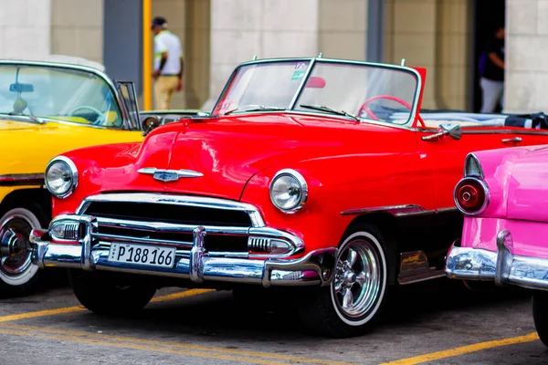 Havana Cuba Novembro 2017 Velho Carro Clássico Vintage Colorido Nas — Fotografia de Stock