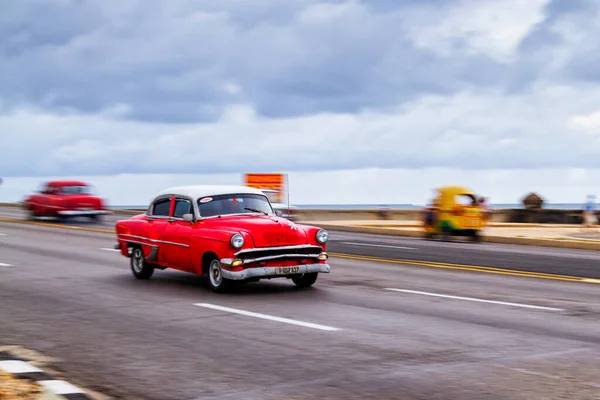 Havana Cuba November 2017 Régi Klasszikus Veterán Autók Közlekednek Híres — Stock Fotó