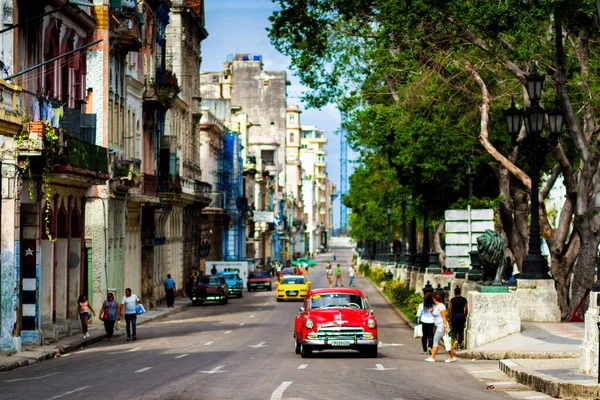 Havana Cuba November 2017 Typical Street Scene People Old Cars Royalty Free Stock Photos