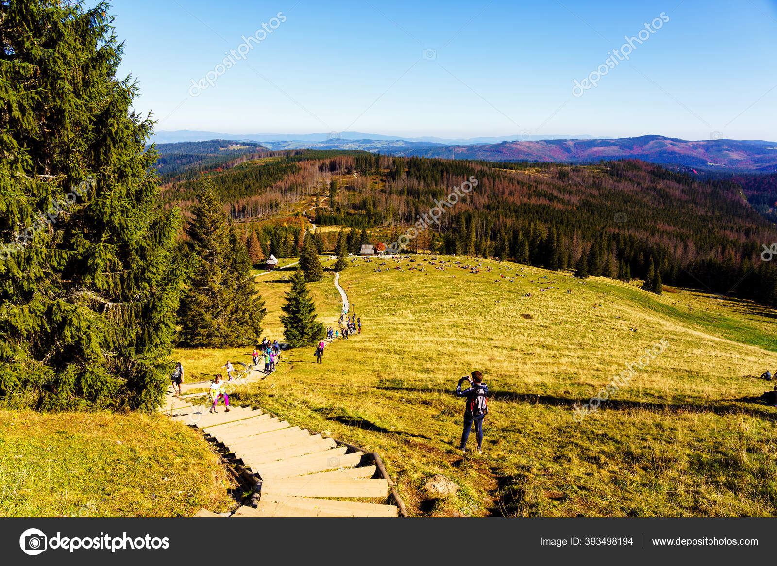 Pegunungan Tatras Tinggi Vysoke Tatry Tatry Wysokie Magas Tatra Adalah Stok Foto Editorial C Kefirm 393498194
