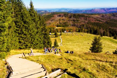 ZAKOPANE, POLAND - 13, 2018: Yüksek Tatras Dağları, Polonya 'nın güneyindeki Preov Bölgesi ve Slovakya sınırı boyunca uzanan bir sıradağdır..